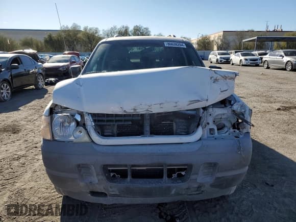 ✅ 2003 Ford Explorer XLS • VIN: 1FMZU62K93ZA77443 • Lot: 86638204. Listed on Copart with 217,151 mi. Free auction sales archive from the USA and detailed vehicle history report at DreamBid. Image 5.