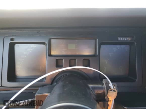 1988 Chevrolet Corvette с VIN 1G1YY2182J5103560, выставлен на аукционе Copart как лот 88963885 с пробегом 99 645 миль миль и Чистый • Clean title. История ставок и продаж доступна на DreamBid. Изображение 9.