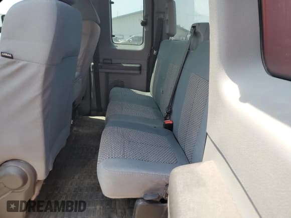 ✅ 2015 Ford F-250 XLT • VIN: 1FT7X2A6XFEB86490 • Lot: 59907905. Listed on Copart with 353,692 mi. Free auction sales archive from the USA and detailed vehicle history report at DreamBid. Image 10.