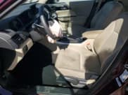 ✅ 2017 Honda Accord LX • VIN: 1HGCR2F39HA187326 • Лот: 85194065. Опубликован ранее на Copart с пробегом 170 063 миль. Бесплатный доступ к архиву аукционных продаж из США и подробный отчёт об истории автомобиля на DreamBid. Изображение 7.