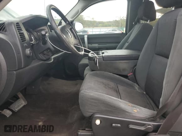 ✅ 2009 Chevrolet Silverado 1500 LT • VIN: 1GCEC29009Z178396 • Lot: 89517875. Listed on Copart with 258,936 mi. Free auction sales archive from the USA and detailed vehicle history report at DreamBid. Image 7.