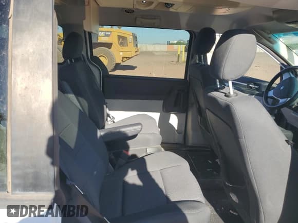 ✅ 2009 Dodge Grand Caravan SXT • VIN: 2D8HN541X9R505374 • Лот: 65458225. Опубликован ранее на Copart с пробегом 143 713 миль. Бесплатный доступ к архиву аукционных продаж из США и подробный отчёт об истории автомобиля на DreamBid. Изображение 10.