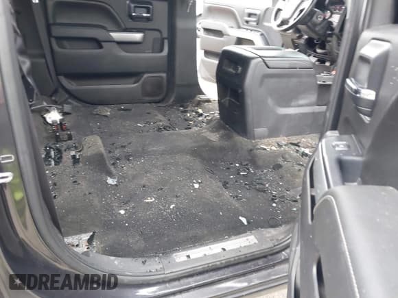 ✅ 2015 Chevrolet Silverado 2500HD LTZ • VIN: 1GC1KWE86FF572504 • Лот: 43583882. Опубликован ранее на IAAI с пробегом 157 933 миль. Бесплатный доступ к архиву аукционных продаж из США и подробный отчёт об истории автомобиля на DreamBid. Изображение 8.