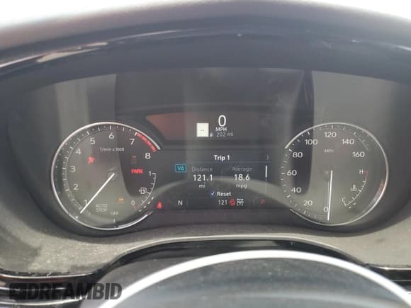 ✅ 2025 Cadillac XT6 AWD Premium Luxury • VIN: 1GYKPDRS1SZ128403 • Lot: 58776065. Listed on Copart with 121 mi. Free auction sales archive from the USA and detailed vehicle history report at DreamBid. Image 9.