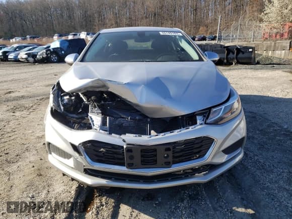 ✅ 2018 Chevrolet Cruze LT • VIN: 3G1BE6SM9JS652079 • Lot: 46749163. Listed on Copart with 88,068 mi. Free auction sales archive from the USA and detailed vehicle history report at DreamBid. Image 5.