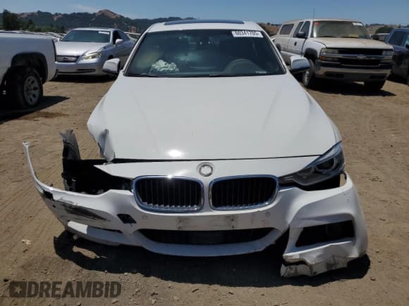✅ 2015 BMW 3 Series 328d • VIN: WBA3D3C5XFK158530 • Lot: 60341705. Listed on Copart with 82,950 mi. Free auction sales archive from the USA and detailed vehicle history report at DreamBid. Image 5.