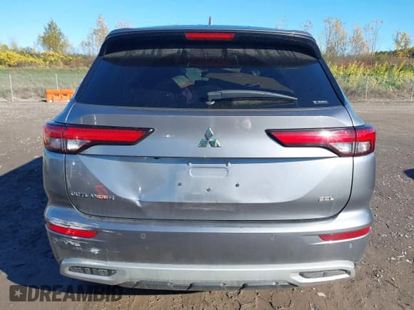 ✅ 2024 Mitsubishi Outlander SEL • VIN: JA4J4WA82RZ013884 • Lot: 43408942. Wystawiony na IAAI z przebiegiem 53 313 mil. Bezpłatny archiwum sprzedaży aukcyjnych z USA i szczegółowy raport historii pojazdu na DreamBid. Zdjęcie 17.