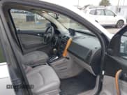 ✅ 2007 Saturn VUE V6 • VIN: 5GZCZ53477S852812 • Lot: 42650658. Wystawiony na IAAI z przebiegiem 123 223 mil. Bezpłatny archiwum sprzedaży aukcyjnych z USA i szczegółowy raport historii pojazdu na DreamBid. Zdjęcie 5.