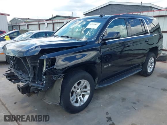 ✅ 2018 Chevrolet Tahoe LT • VIN: 1GNSCBKC3JR163152 • Lot: 43130427. Listed on IAAI with 122,947 mi. Free auction sales archive from the USA and detailed vehicle history report at DreamBid. Image 20.