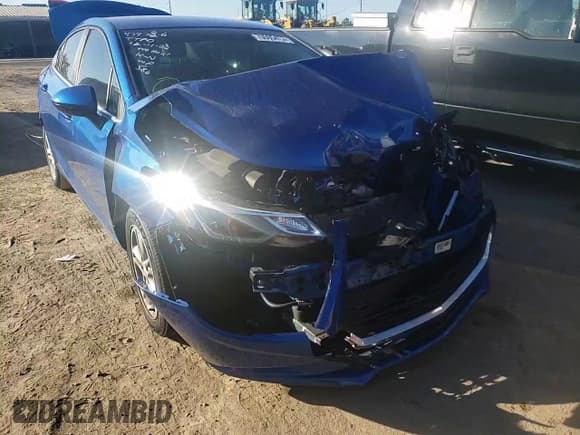 ✅ 2017 Chevrolet Cruze LT • VIN: 1G1BE5SM4H7201550 • Лот: 70505472. Опубликован ранее на Copart с пробегом 60 293 миль. Бесплатный доступ к архиву аукционных продаж из США и подробный отчёт об истории автомобиля на DreamBid. Изображение 11.