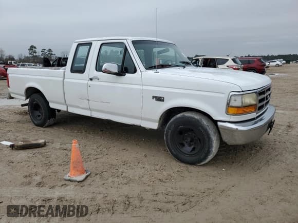 ✅ 1994 Ford F-150 • VIN: 1FTEX15N4RKB57348 • Lot: 42982715. Listed on Copart with Not provided. Free auction sales archive from the USA and detailed vehicle history report at DreamBid. Image 4.