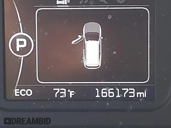 ✅ 2017 Kia Sorento LX • VIN: 5XYPGDA52HG326044 • Lot: 43462749. Listed on IAAI with 166,173 mi. Free auction sales archive from the USA and detailed vehicle history report at DreamBid. Image 15.