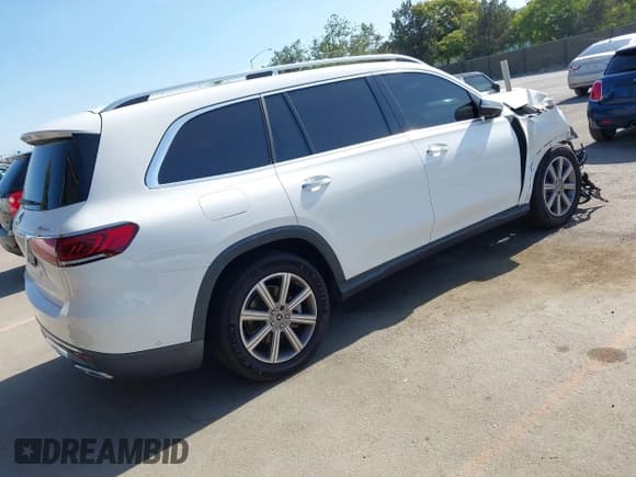 ✅ 2022 Mercedes-Benz GLS 450 • VIN: 4JGFF5KE2NA598796 • Lot: 42678765. Listed on IAAI with 42,077 mi. Free auction sales archive from the USA and detailed vehicle history report at DreamBid. Image 4.