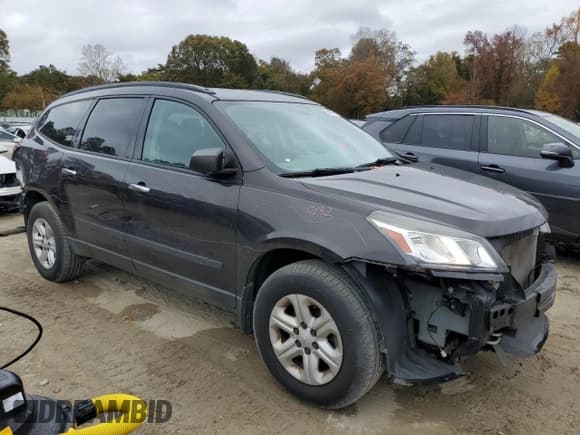 ✅ 2017 Chevrolet Traverse LS • VIN: 1GNKRFED2HJ323069 • Lot: 86998765. Wystawiony na Copart z przebiegiem 99 726 mil. Bezpłatny archiwum sprzedaży aukcyjnych z USA i szczegółowy raport historii pojazdu na DreamBid. Zdjęcie 4.