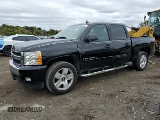 ✅ 2007 Chevrolet Silverado 1500 1LT • VIN: 3GCEC13J27G543962 • Lot: 86548945. Listed on Copart with 174,113 mi. Free auction sales archive from the USA and detailed vehicle history report at DreamBid. Image 1.