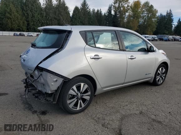 ✅ 2016 Nissan LEAF S • VIN: 1N4BZ0CP4GC313283 • Lot: 82646075. Listed on Copart with 34,703 mi. Free auction sales archive from the USA and detailed vehicle history report at DreamBid. Image 3.