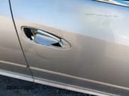 ✅ 2005 Nissan Altima 2.5 • VIN: 1N4AL11DX5C195183 • Lot: 43445073. Wystawiony na IAAI z przebiegiem 255 704 mil. Bezpłatny archiwum sprzedaży aukcyjnych z USA i szczegółowy raport historii pojazdu na DreamBid. Zdjęcie 13.