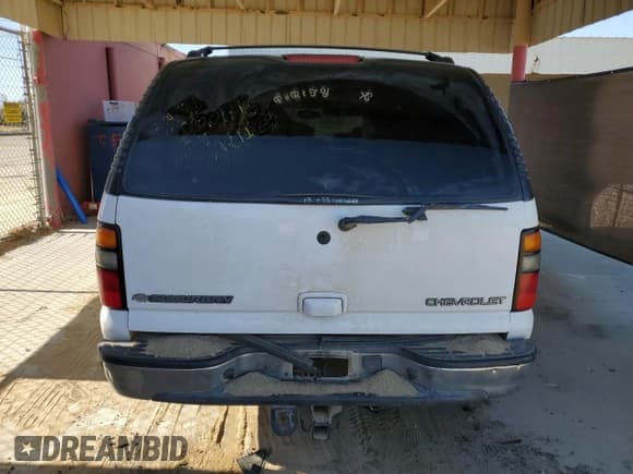 ✅ 2004 Chevrolet Suburban LT • VIN: 3GNEC16T34G185769 • Лот: 56181735. Опубликован ранее на Copart с пробегом 333 159 миль. Бесплатный доступ к архиву аукционных продаж из США и подробный отчёт об истории автомобиля на DreamBid. Изображение 6.
