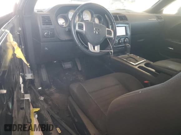 ✅ 2014 Dodge Challenger SXT • VIN: 2C3CDYAG4EH137316 • Lot: 89154505. Wystawiony na Copart z przebiegiem 94 986 mil. Bezpłatny archiwum sprzedaży aukcyjnych z USA i szczegółowy raport historii pojazdu na DreamBid. Zdjęcie 8.