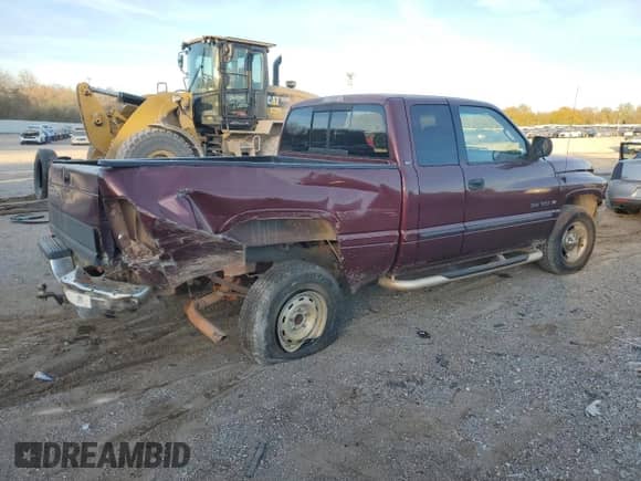 2001 Dodge 1500 с VIN 3B7HC13Z11G246028, выставлен на аукционе Copart как лот 81750214 с пробегом Не указан миль и Списание • Salvage title. История ставок и продаж доступна на DreamBid. Изображение 3.