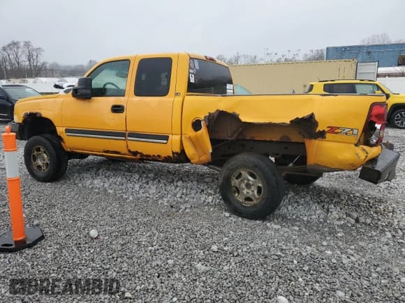 ✅ 2003 Chevrolet Silverado 1500 • VIN: 1GCEK19T03Z275337 • Лот: 80499414. Опубликован ранее на Copart с пробегом 169 246 миль. Бесплатный доступ к архиву аукционных продаж из США и подробный отчёт об истории автомобиля на DreamBid. Изображение 2.