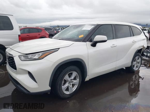 ✅ 2020 Toyota Highlander L • VIN: 5TDCZRAH1LS502299 • Lot: 43733395. Wystawiony na IAAI z przebiegiem 81 284 mil. Bezpłatny archiwum sprzedaży aukcyjnych z USA i szczegółowy raport historii pojazdu na DreamBid. Zdjęcie 18.