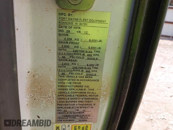 ✅ 2012 Chevrolet Silverado 2500HD • VIN: 1GB2KVCG0CZ253378 • Lot: 42311906. Wystawiony na IAAI z przebiegiem Nie podano. Bezpłatny archiwum sprzedaży aukcyjnych z USA i szczegółowy raport historii pojazdu na DreamBid. Zdjęcie 9.