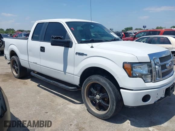 ✅ 2013 Ford F-150 XL • VIN: 1FTFX1CF7DKF84936 • Lot: 42052553. Wystawiony na IAAI z przebiegiem 340 986 mil. Bezpłatny archiwum sprzedaży aukcyjnych z USA i szczegółowy raport historii pojazdu na DreamBid. Zdjęcie 13.
