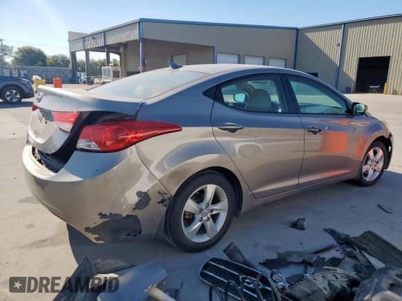 ✅ 2012 Hyundai Elantra GLS • VIN: 5NPDH4AE9CH146321 • Lot: 86182815. Listed on Copart with 238,526 mi. Free auction sales archive from the USA and detailed vehicle history report at DreamBid. Image 3.