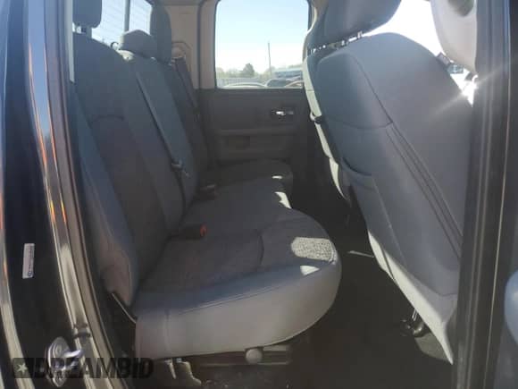 2018 Ram 1500 SLT z VIN 1C6RR7GT3JS199354, wystawiony jako Copart lot #49298115 z przebiegiem 87 506 mil mil oraz Szkoda całkowita • Salvage title. Historia ofert i sprzedaży dostępna na DreamBid. Obrazek 10.