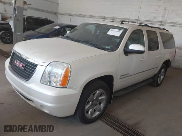 ✅ 2012 GMC Yukon XL SLT • VIN: 1GKS2KE76CR262324 • Lot: 42234601. Wystawiony na IAAI z przebiegiem 230 335 mil. Bezpłatny archiwum sprzedaży aukcyjnych z USA i szczegółowy raport historii pojazdu na DreamBid. Zdjęcie 17.