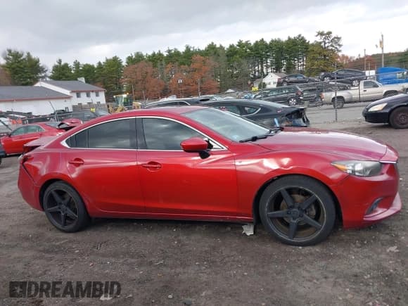✅ 2014 Mazda 6 i Grand Touring • VIN: JM1GJ1W68E1137198 • Lot: 43641357. Wystawiony na IAAI z przebiegiem 121 240 mil. Bezpłatny archiwum sprzedaży aukcyjnych z USA i szczegółowy raport historii pojazdu na DreamBid. Zdjęcie 12.