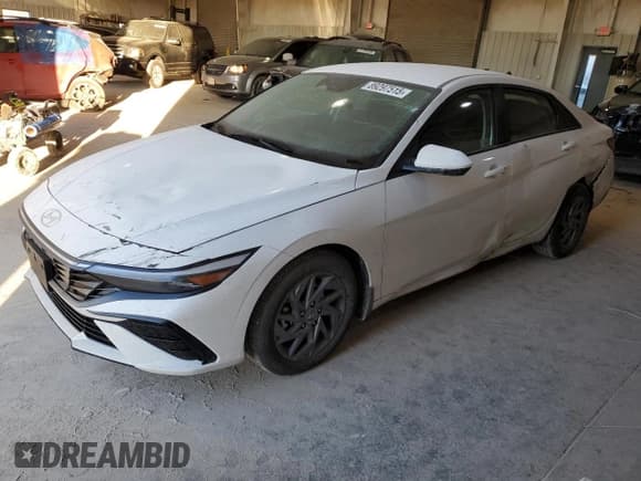 ✅ 2024 Hyundai Elantra SEL • VIN: KMHLM4DG9RU760428 • Лот: 89297515. Опубликован ранее на Copart с пробегом 6 237 миль. Бесплатный доступ к архиву аукционных продаж из США и подробный отчёт об истории автомобиля на DreamBid. Изображение 1.