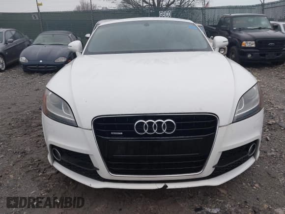 ✅ 2012 Audi TT 2.0T Prestige • VIN: TRUKFAFK8C1007935 • Lot: 43914791. Listed on IAAI with Not provided. Free auction sales archive from the USA and detailed vehicle history report at DreamBid. Image 6.