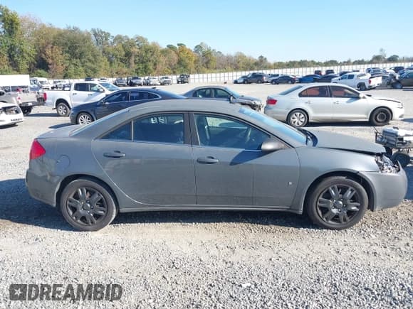 ✅ 2008 Pontiac G6 1SV Value Leader • VIN: 1G2ZF57B584229132 • Lot: 43691680. Wystawiony na IAAI z przebiegiem 199 326 mil. Bezpłatny archiwum sprzedaży aukcyjnych z USA i szczegółowy raport historii pojazdu na DreamBid. Zdjęcie 14.