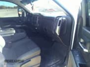 ✅ 2014 Chevrolet Silverado 1500 LT • VIN: 1GCUKREC1EF193525 • Lot: 34765327. Wystawiony na IAAI z przebiegiem 220 965 mil. Bezpłatny archiwum sprzedaży aukcyjnych z USA i szczegółowy raport historii pojazdu na DreamBid. Zdjęcie 5.