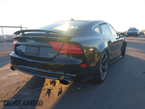 ✅ 2012 Audi A7 Prestige • VIN: WAUSGAFC8CN001381 • Lot: 43621268. Wystawiony na IAAI z przebiegiem 120 071 mil. Bezpłatny archiwum sprzedaży aukcyjnych z USA i szczegółowy raport historii pojazdu na DreamBid. Zdjęcie 4.