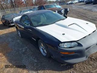 1999 Chevrolet Camaro z VIN 2G1FP22KXX2112225, wystawiony jako IAAI lot #41464711 z przebiegiem 195 188 mil mil oraz . Historia ofert i sprzedaży dostępna na DreamBid. Obrazek 1.