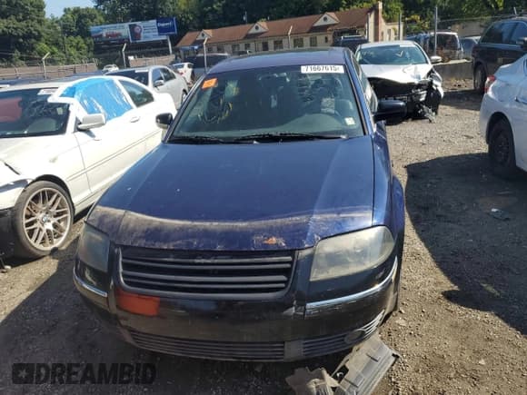 ✅ 2002 Volkswagen Passat GLS • VIN: WVWPD63B12P438135 • Лот: 71667615. Опубликован ранее на Copart с пробегом 179 220 миль. Бесплатный доступ к архиву аукционных продаж из США и подробный отчёт об истории автомобиля на DreamBid. Изображение 5.