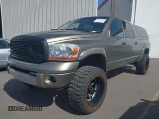 2006 Dodge 3500 Laramie z VIN 3D7LX39C86G172911, wystawiony jako IAAI lot #41982565 z przebiegiem Nie podano mil oraz . Historia ofert i sprzedaży dostępna na DreamBid. Obrazek 2.