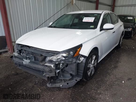 ✅ 2022 Nissan Altima S • VIN: 1N4BL4BVXNN328672 • Lot: 42782567. Wystawiony na IAAI z przebiegiem 153 159 mil. Bezpłatny archiwum sprzedaży aukcyjnych z USA i szczegółowy raport historii pojazdu na DreamBid. Zdjęcie 2.