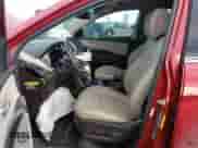 ✅ 2017 Hyundai Santa Fe Ultimate • VIN: 5XYZWDLA5HG421025 • Lot: 42640373. Wystawiony na Copart z przebiegiem 103 265 mil mil. Skorzystaj z bezpłatnego archiwum sprzedaży aukcyjnych z USA i zobacz szczegółowy raport historii pojazdu na DreamBid. Zdjęcie 7.