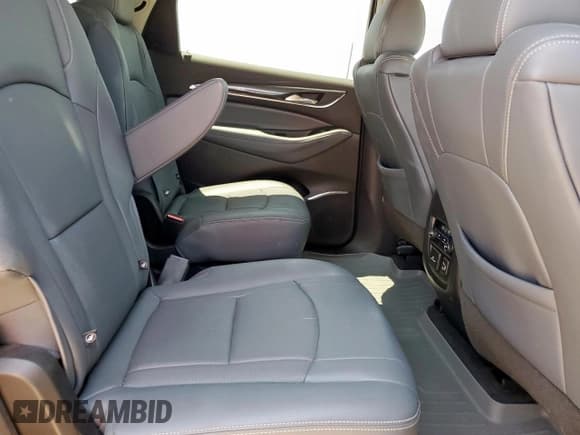 ✅ 2021 Buick Enclave Essence • VIN: 5GAERBKW4MJ170999 • Лот: 68737375. Опубликован ранее на Copart с пробегом 42 049 миль. Бесплатный доступ к архиву аукционных продаж из США и подробный отчёт об истории автомобиля на DreamBid. Изображение 11.