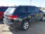 ✅ 2018 Volkswagen Atlas SE • VIN: 1V2CP2CAXJC597262 • Lot: 41998382. Listed on IAAI with 153,666 mi. Free auction sales archive from the USA and detailed vehicle history report at DreamBid. Image 4.