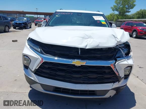 ✅ 2023 Chevrolet Blazer LT • VIN: 3GNKBJR47PS142130 • Lot: 42816017. Listed on IAAI with 29,633 mi. Free auction sales archive from the USA and detailed vehicle history report at DreamBid. Image 12.