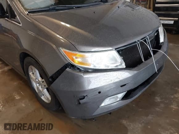 ✅ 2012 Honda Odyssey Touring • VIN: 5FNRL5H94CB038660 • Лот: 43297703. Опубликован ранее на IAAI с пробегом 137 342 миль. Бесплатный доступ к архиву аукционных продаж из США и подробный отчёт об истории автомобиля на DreamBid. Изображение 6.