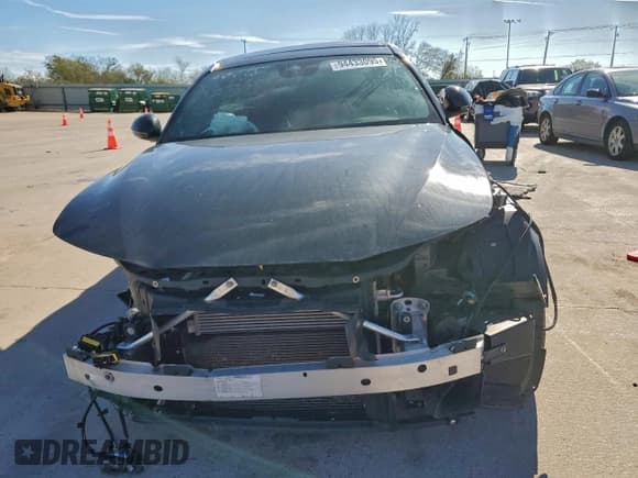 ✅ 2019 Alfa Romeo Giulia Ti Sport • VIN: ZARFANBNXK7608685 • Lot: 94433095. Listed on Copart with 47,149 mi. Free auction sales archive from the USA and detailed vehicle history report at DreamBid. Image 5.