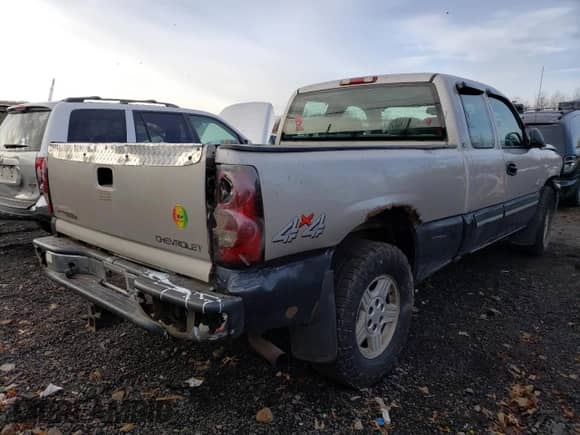 ✅ 2004 Chevrolet Silverado 1500 Z71 • VIN: 1GCEK19T14Z308492 • Lot: 66580154. Wystawiony na Copart z przebiegiem Nie podano mil. Skorzystaj z bezpłatnego archiwum sprzedaży aukcyjnych z USA i zobacz szczegółowy raport historii pojazdu na DreamBid. Zdjęcie 3.
