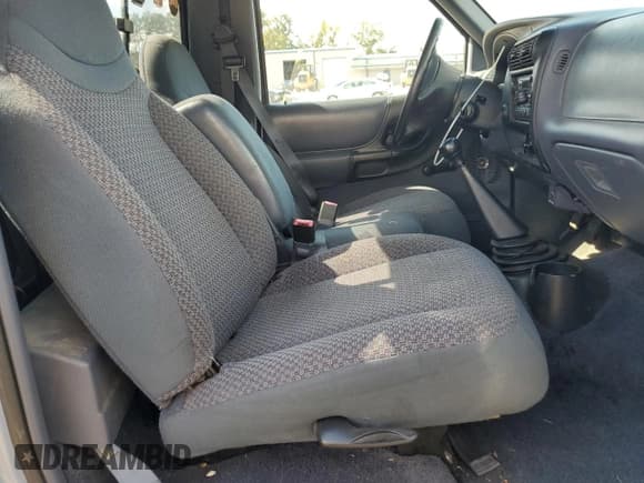 ✅ 1998 Ford Ranger XL • VIN: 1FTYR10C7WUA46998 • Lot: 82241625. Listed on Copart with 134,670 mi. Free auction sales archive from the USA and detailed vehicle history report at DreamBid. Image 7.