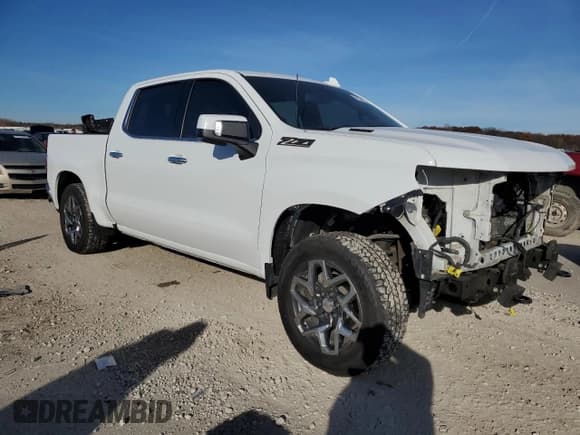 ✅ 2021 Chevrolet Silverado 1500 LTZ • VIN: 3GCUYGET3MG321862 • Lot: 81324384. Wystawiony na Copart z przebiegiem 123 966 mil. Bezpłatny archiwum sprzedaży aukcyjnych z USA i szczegółowy raport historii pojazdu na DreamBid. Zdjęcie 4.